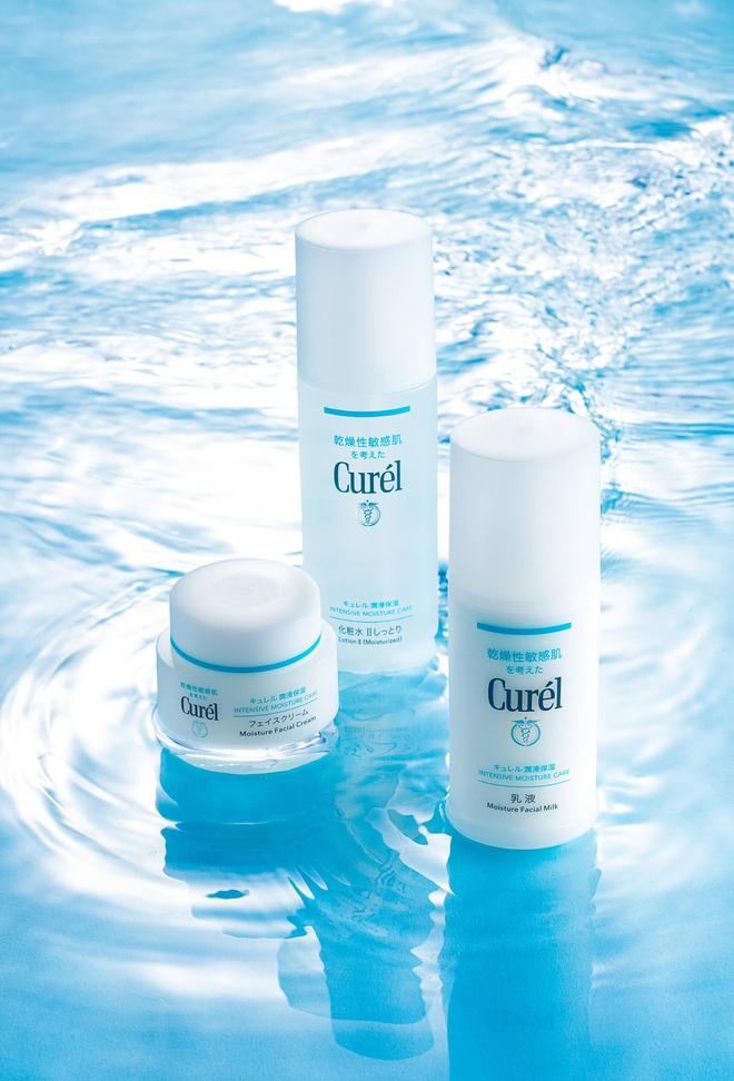 2+1搭出“锁水结界”告别拔干开元棋牌秋冬“分层保湿”攻略(图1)